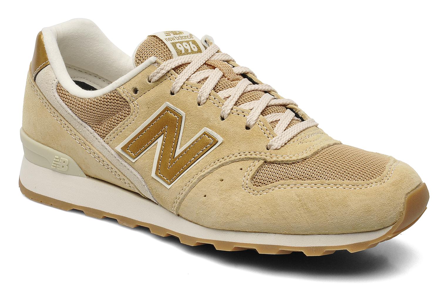 new balance en beige